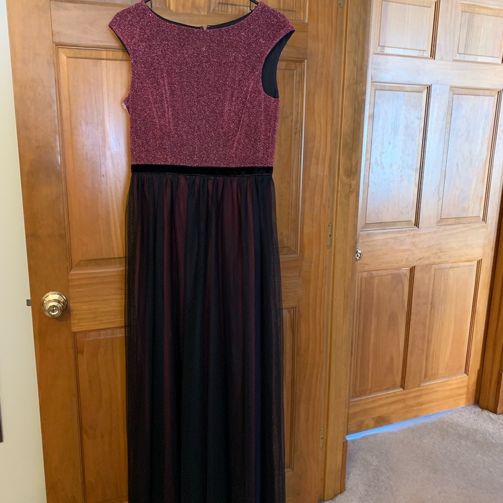 Pageant/Prom/Formal dinner gown